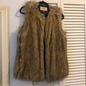 Zara Faux Fur Vest with Pockets